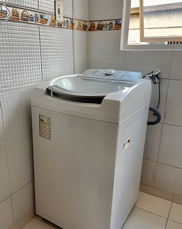 Apto 02 QTS com garagem grátis.
