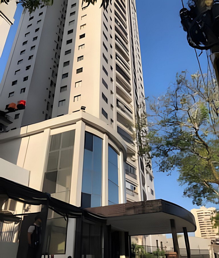 Apto 3 qtos Luxo e Conforto c/ garagem