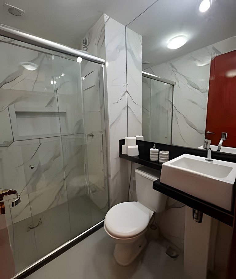 Apto 2 quartos com garagem