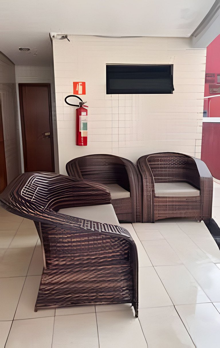Apto 2 quartos com garagem