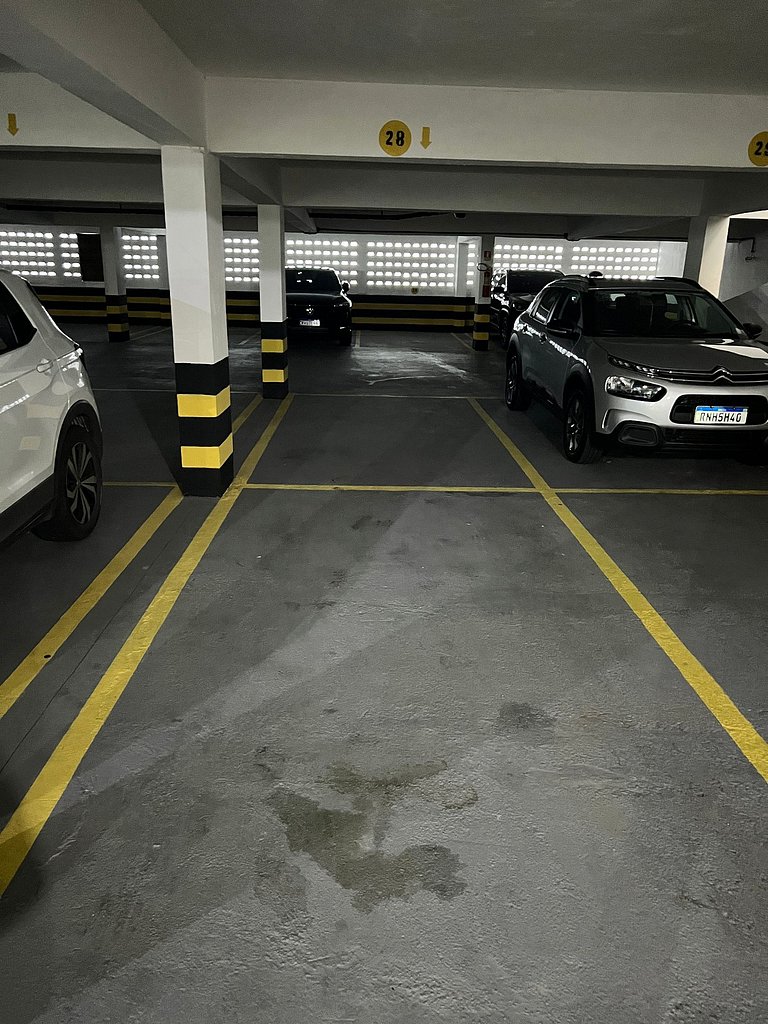 Apto 2 quartos com garagem
