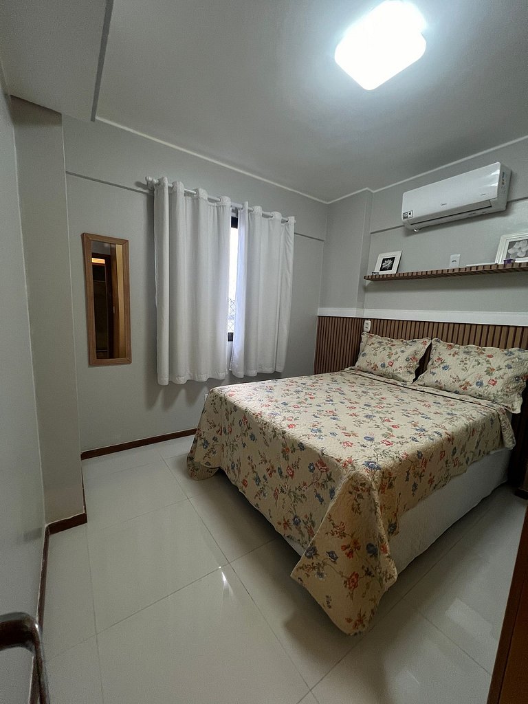Apto 2 quartos com garagem